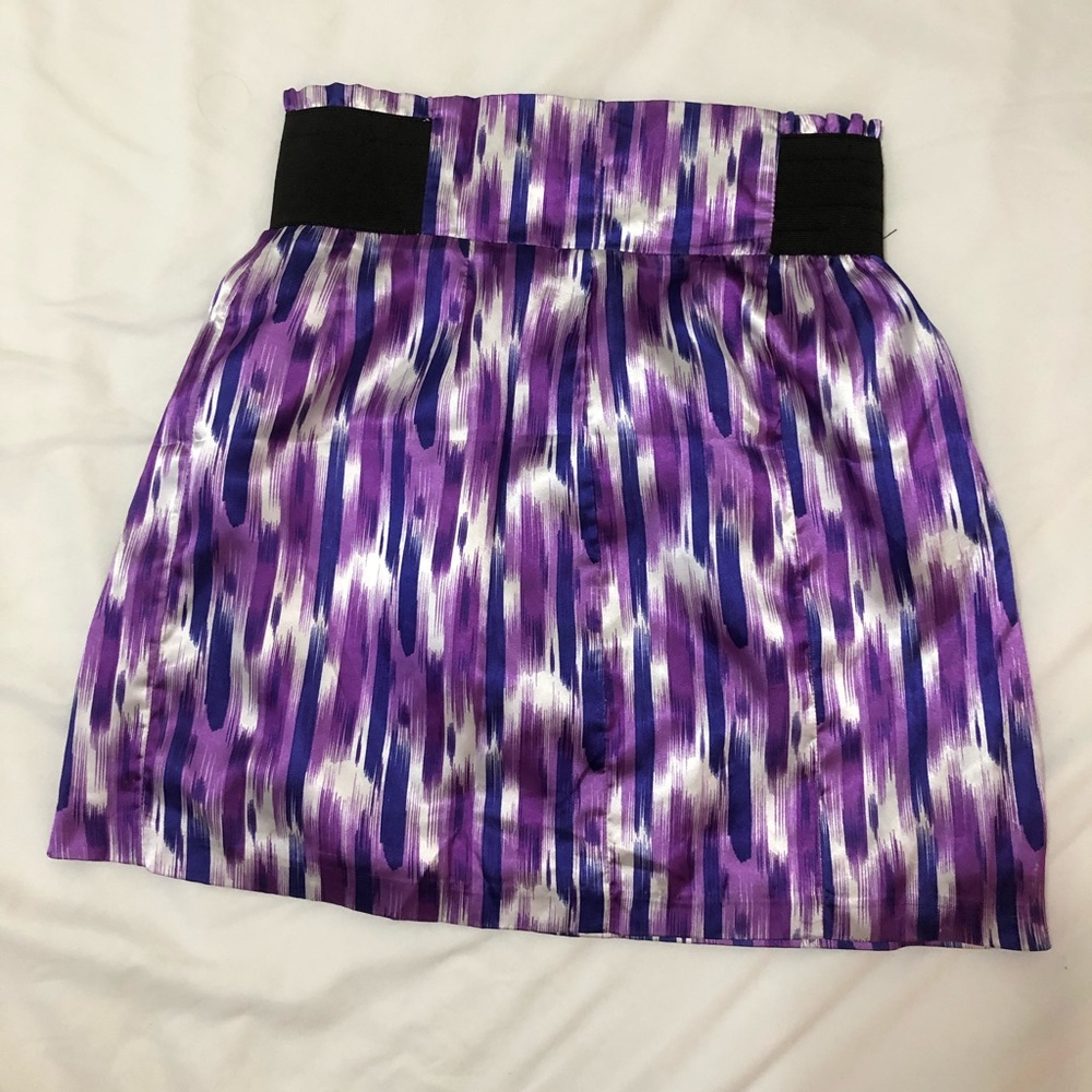 High rise skirt